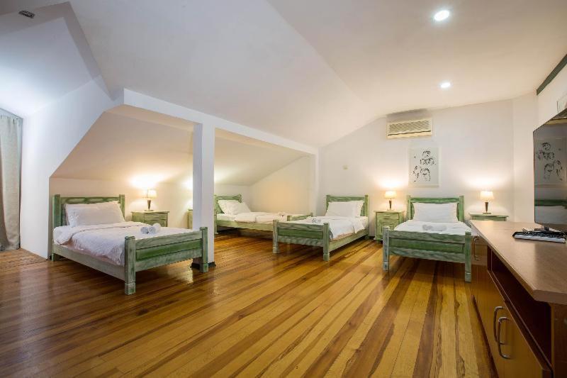 Hotel Trim Nikšić Oda fotoğraf